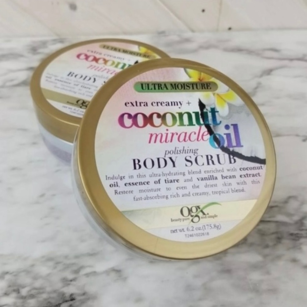*SOLD* OGX Extra Creamy Coconut Miracle Oil Body Scrub